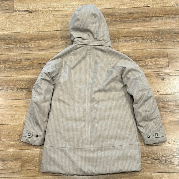 Prana Beige Hooded Coat with Pink Lining in Excellent Condition - Picture 7 of 7